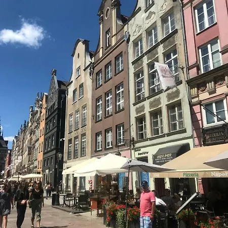 Maya's Flats & - Old Town Dluga 66